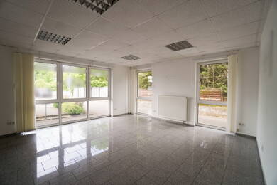 Laden zum Kauf 479.000 € 3 Zimmer Kernstadt Paderborn 33098