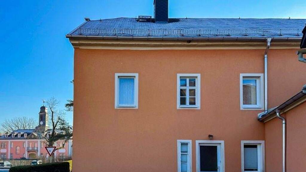 Mehrfamilienhaus zum Kauf 140.000 € 9 Zimmer 228,6 m² 550 m² Grundstück Großharthau 01909