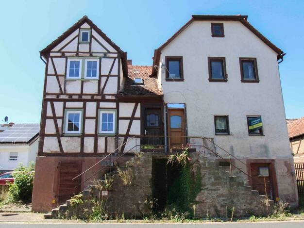 Mehrfamilienhaus zum Kauf 129.000 € 8 Zimmer 160 m² 2.145 m² Grundstück Streit Erlenbach am Main 63906