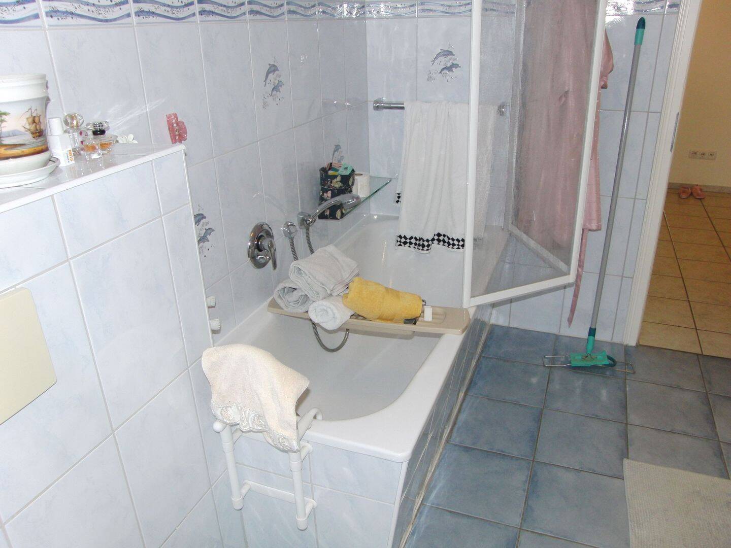 Property thumbnail 12