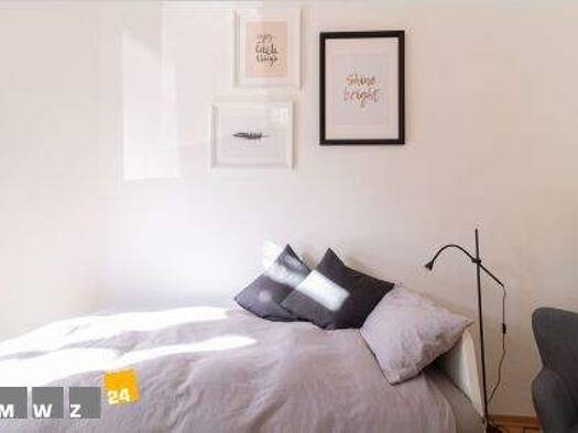 Wohnung zur Miete Wohnen auf Zeit 1.080 € 2 Zimmer 38 m² frei ab sofort Neusser Str. Unterbilk Düsseldorf 40219