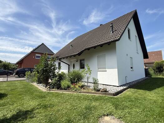 Einfamilienhaus zum Kauf 399.000 € 4 Zimmer 117 m² 429 m² Grundstück Barsinghausen Barsinghausen 30890