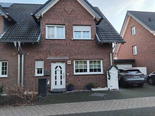 Doppelhaushälfte zur Miete 1.599 € 5 Zimmer 159 m² frei ab 01.01.2027 An der Enggasse 20 Rheidt Niederkassel 53859