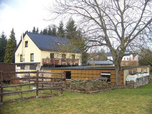 Einfamilienhaus zum Kauf 340.000 € 6 Zimmer 140 m² 3.000 m² Grundstück frei ab 01.09.2026 Bretnig Bretnig-Hauswalde 01900