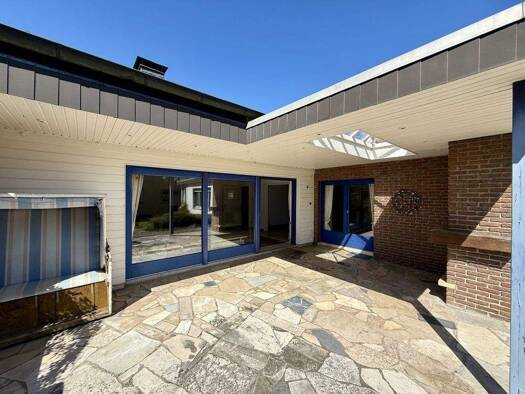 Bungalow zum Kauf 375.000 € 7 Zimmer 191,6 m² 817 m² Grundstück Lage 32791