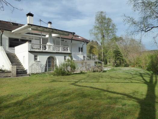 Villa zum Kauf 725.000 € 4 Zimmer 203 m² 4.000 m² Grundstück Langmühle Lemberg 66969