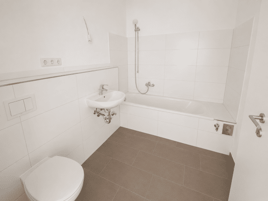 Wohnung zur Miete 900 € 3 Zimmer 82 m² 3. Geschoss Hauptstraße 29 Markkleeberg Markkleeberg 04416