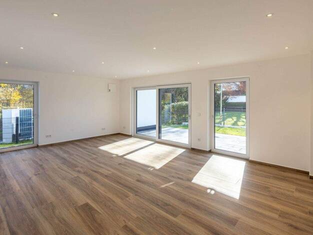 Wohnung zum Kauf - Erstbezug 549.000 € 3,5 Zimmer 97,1 m² EG Oberbeuren Kaufbeuren / Oberbeuren 87600