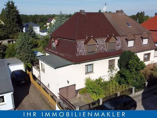 Doppelhaushälfte zum Kauf 348.000 € 7 Zimmer 150 m² 800 m² Grundstück Birnenweg 18 Dieselstraße Ost 06112