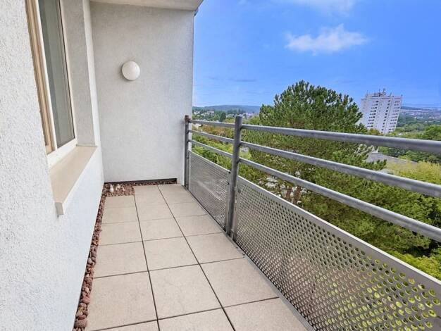 Wohnung zur Miete 560 € 2 Zimmer 57 m² 5. Geschoss frei ab sofort Fasanenhof Kassel 34127