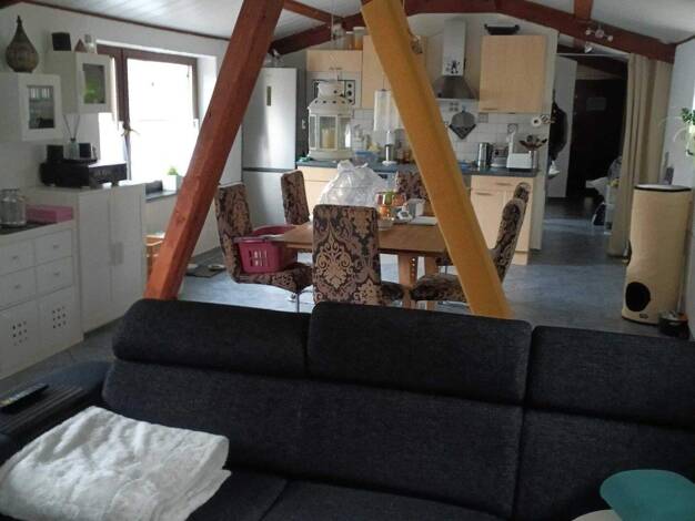 Haus zum Kauf 8 Zimmer 200 m² 1.050 m² Grundstück Hausen Weil der Stadt 71263