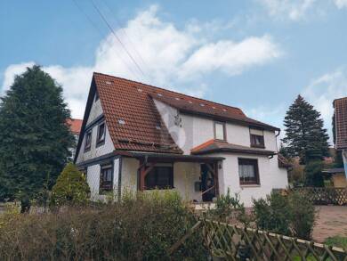 Einfamilienhaus zum Kauf 199.000 € 7 Zimmer 165 m² 520 m² Grundstück Hinternah Schleusingen 98553