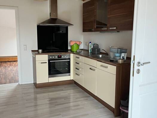 Maisonette zur Miete 950 € 3,5 Zimmer 100 m² Geschoss 3/4 frei ab 01.10.2026 Jestetten Jestetten 79798