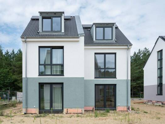 Doppelhaushälfte zur Miete - Erstbezug 1.690 € 4 Zimmer 125 m² 208 m² Grundstück frei ab 01.07.2026 Hohenbinde Erkner 15537