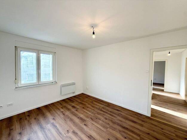 Wohnung zur Miete 800 € 2 Zimmer 42,7 m² Geschoss 2/3 frei ab sofort Wöhrd Altstadt und engere Innenstadt 90489