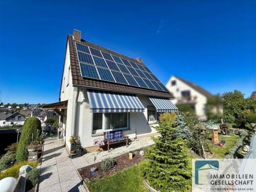 Einfamilienhaus zum Kauf 290.000 € 4 Zimmer 101 m² 820 m² Grundstück frei ab 01.01.2026 Höhr-Grenzhausen 56203
