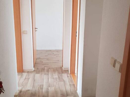 Wohnung zur Miete 360 € 3 Zimmer 58,9 m² 3. Geschoss frei ab sofort Helbra 06311