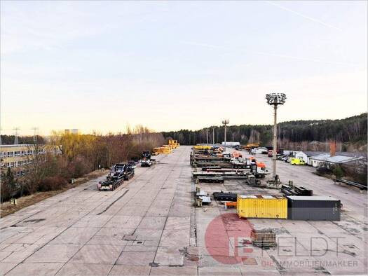 Gewerbegrundstück zum Kauf 2.850.000 € 133.232 m² Grundstück Pohlitz Eisenhüttenstadt 15890
