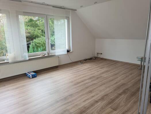 Wohnung zur Miete 980 € 3,5 Zimmer 110 m² Geschoss -1/2 frei ab sofort Oerlinghausen 33813