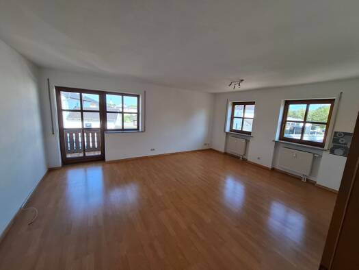 Studio zur Miete 650 € 1 Zimmer 45 m² Geschoss 1/2 frei ab 15.08.2026 Neustadt Neustadt a.d.Donau 93333