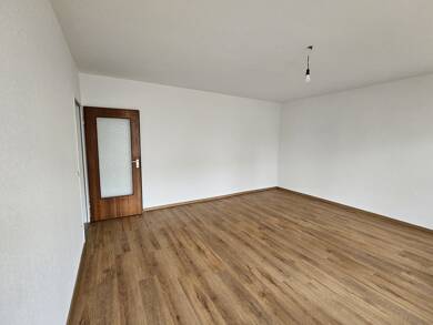 Wohnung zum Kauf 250.000 € 3,5 Zimmer 81,5 m² 1. Geschoss frei ab sofort Engen Engen 78234