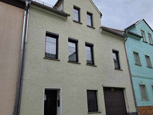 Haus zum Kauf 52.000 € 7 Zimmer 110 m² 150 m² Grundstück Rosa-Luxemburg-Straße 25 Crimmitschau 08451