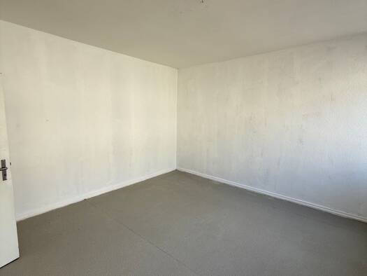 Wohnung zur Miete 550 € 2 Zimmer 65 m² Geschoss 2/4 frei ab sofort Lindenallee 4 Innenstadt Neunkirchen 66538