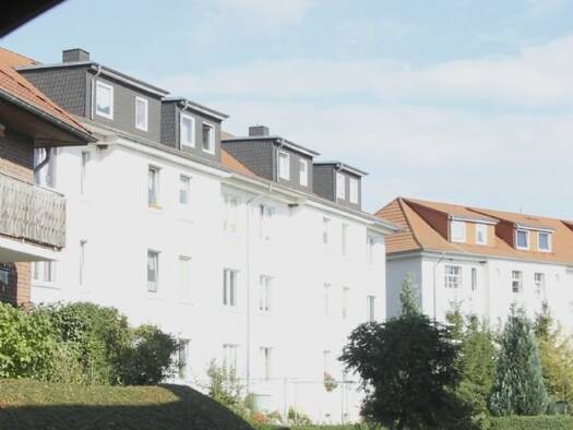 Wohnung zur Miete 300 € 1 Zimmer 37 m² Dachgeschoss, 3. Geschoss frei ab sofort Goethestraße 7 Zerbst Zerbst/Anhalt 39261