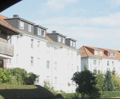 Wohnung zur Miete 300 € 1 Zimmer 37 m² Dachgeschoss, 3. Geschoss frei ab sofort Goethestraße 7 Zerbst Zerbst/Anhalt 39261
