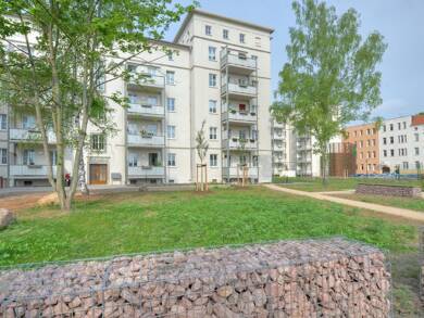 Wohnung zur Miete 573 € 3 Zimmer 82,7 m² 4. Geschoss Delitzscher Straße 39 Freiimfelde Halle 06112