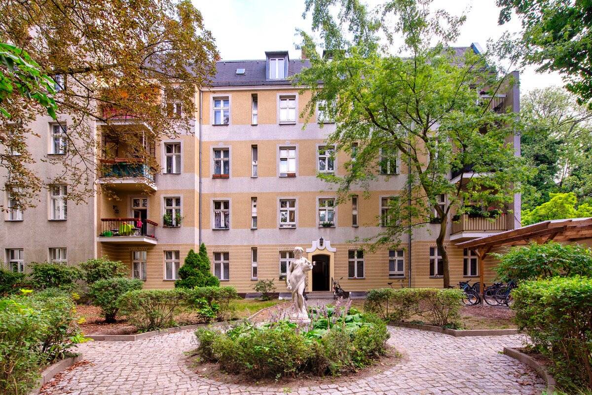 Property thumbnail 12