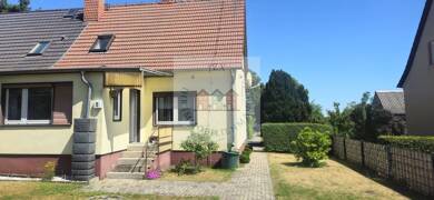 Doppelhaushälfte zum Kauf 199.000 € 5 Zimmer 103 m² 989 m² Grundstück Podelzig Podelzig 15326