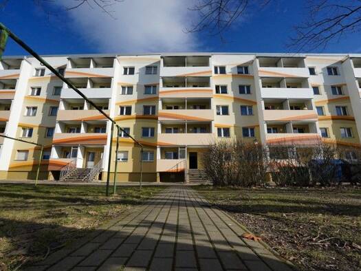 Wohnung zur Miete 350 € 3 Zimmer 55,8 m² 4. Geschoss frei ab 01.09.2026 Bauhofstraße 23 Innenstadt Dessau-Roßlau 06842