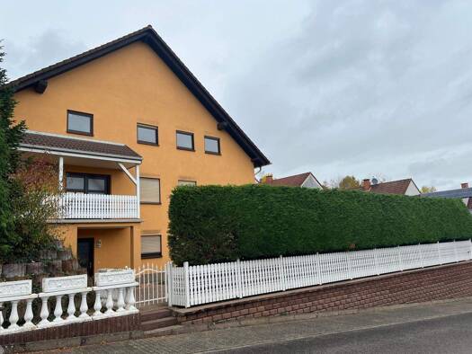 Wohnung zur Miete 850 € 3 Zimmer 100 m² Kopernikusstraße 15 Stadtmitte Völklingen 66333