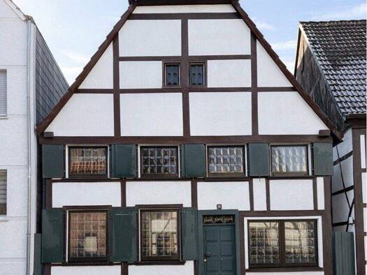 Einfamilienhaus zum Kauf 228.000 € 8 Zimmer 183 m² 401 m² Grundstück Horneburg Datteln 45711