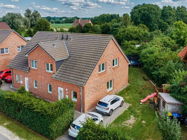 Doppelhaushälfte zum Kauf 370.000 € 4 Zimmer 115 m² 443 m² Grundstück Wittorf 21357
