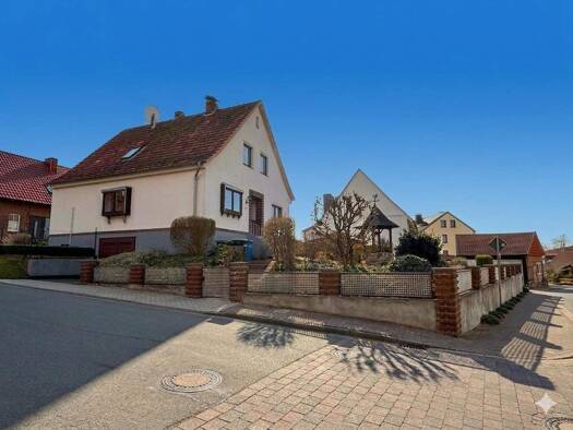 Einfamilienhaus zum Kauf 230.000 € 4 Zimmer 110 m² 731 m² Grundstück Seulingen 37136