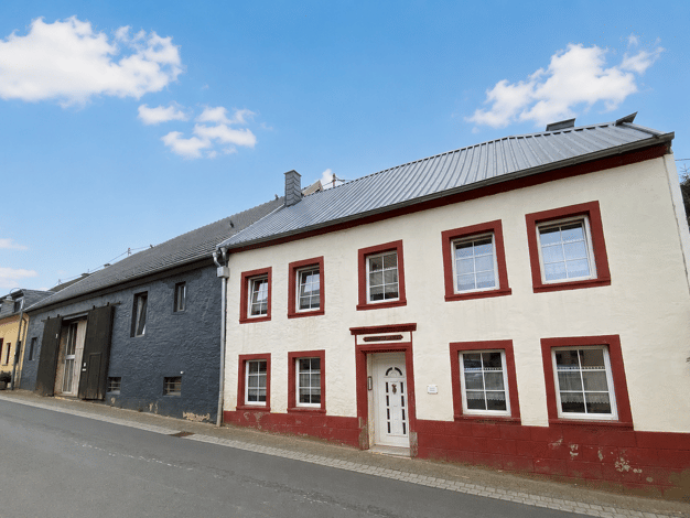 Haus zum Kauf 599.000 € 9 Zimmer 303 m² 2.917 m² Grundstück Nattenheim 54636