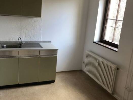 Wohnung zur Miete 150 € 1 Zimmer 11,6 m² 1. Geschoss frei ab sofort Maxtormauer 9 und 17 Sebald Nürnberg 90403