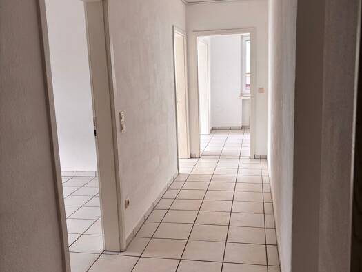 Wohnung zur Miete 630 € 3 Zimmer 80 m² Geschoss 1/2 frei ab 01.11.2026 Warstein Warstein 59581