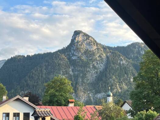 Mehrfamilienhaus zum Kauf provisionsfrei 1.380.000 € 10 Zimmer 228 m² 453 m² Grundstück In der Breitenau 2 Oberammergau 82487