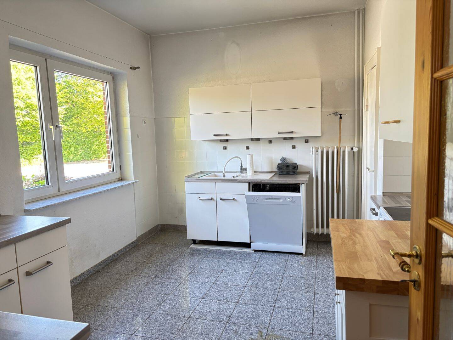 Mehrfamilienhaus zum Kauf – další
