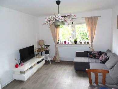 Wohnung zur Miete 690 € 4 Zimmer 72 m² Dachgeschoss Schönfeld Kassel 34121