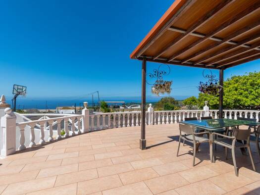 Einfamilienhaus zum Kauf 977.000 € 8 Zimmer 214 m² 5.000 m² Grundstück Piedra Hincada 38687