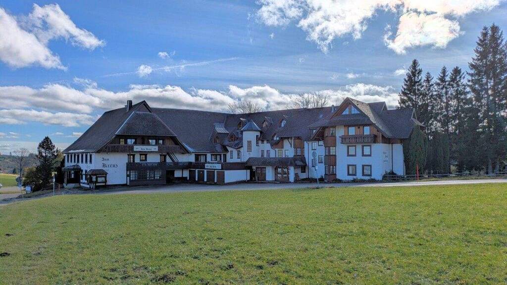 Hotel zum Kauf 1.900.000 € Stadtgebiet Furtwangen 78120