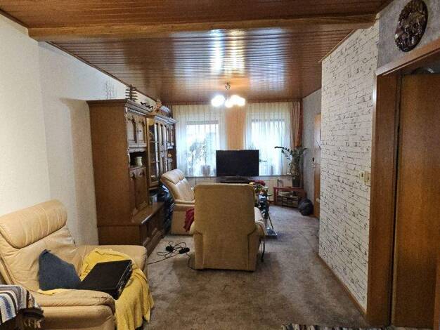 Mehrfamilienhaus zum Kauf 270.000 € 6 Zimmer 220 m² 918 m² Grundstück Itzehoe 25524