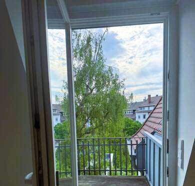 Wohnung zur Miete 1.600 € 3 Zimmer 100 m² 3. Geschoss frei ab sofort Schumannstr. Mühlburg - Alt-Mühlburg Karlsruhe 76185