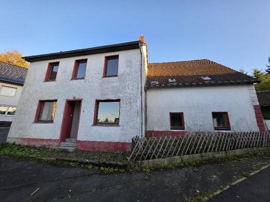 Mehrfamilienhaus zum Kauf 100.000 € 12 Zimmer 300 m² 1.108 m² Grundstück Schmidtheim Dahlem 53949