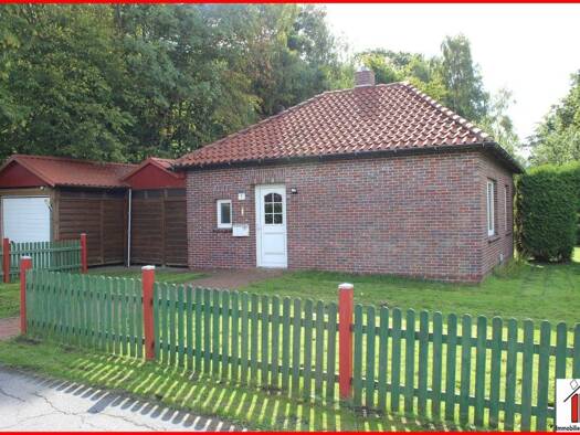 Einfamilienhaus zum Kauf 55.000 € 2 Zimmer 49,9 m² 460 m² Grundstück Schwei Stadland 26936
