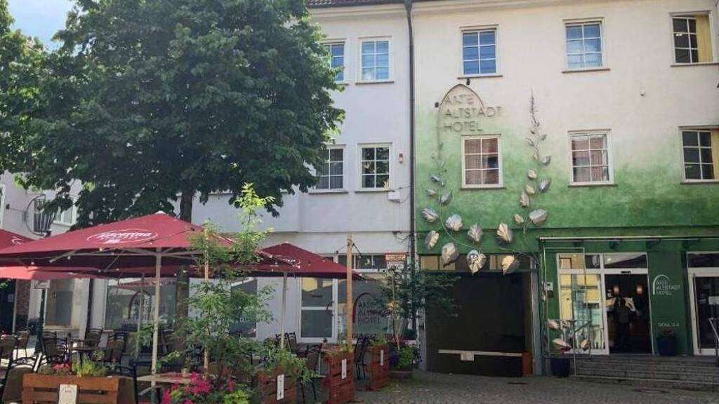 Hotel zum Kauf 499.000 € 24 Zimmer 40 Betten 850 m² Grundstück St. Oswald 3684